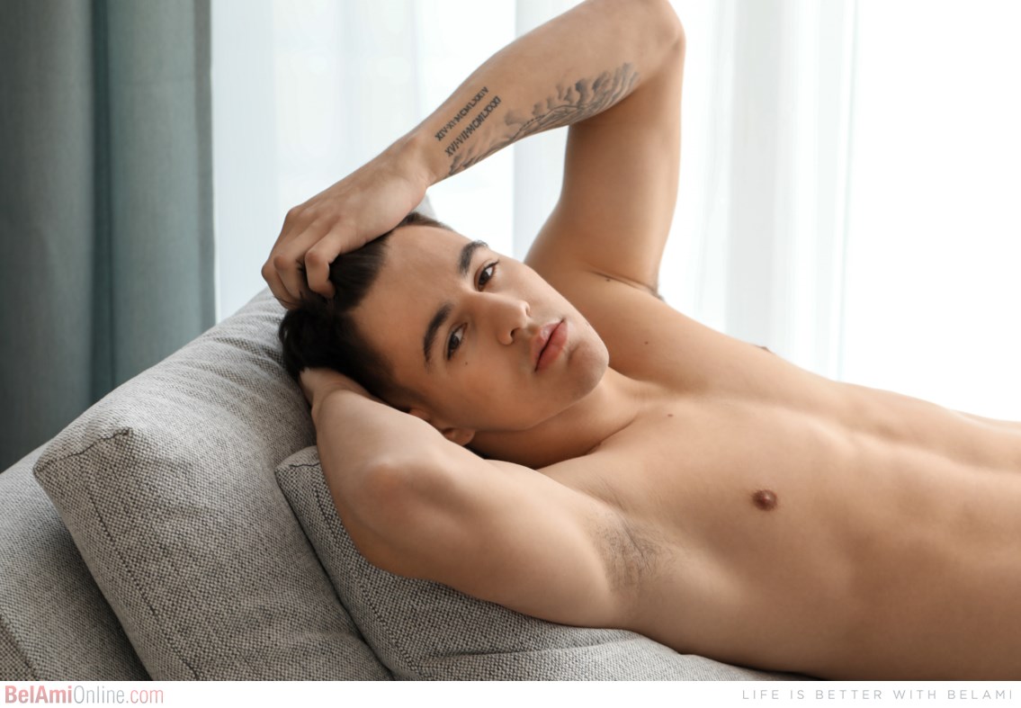 My first time booking a male escort: What I learned